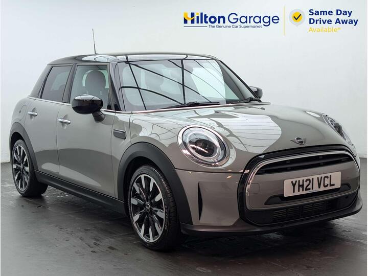 MINI HATCH 1.5 Cooper Exclusive Steptronic Euro 6 (s/s) 5dr