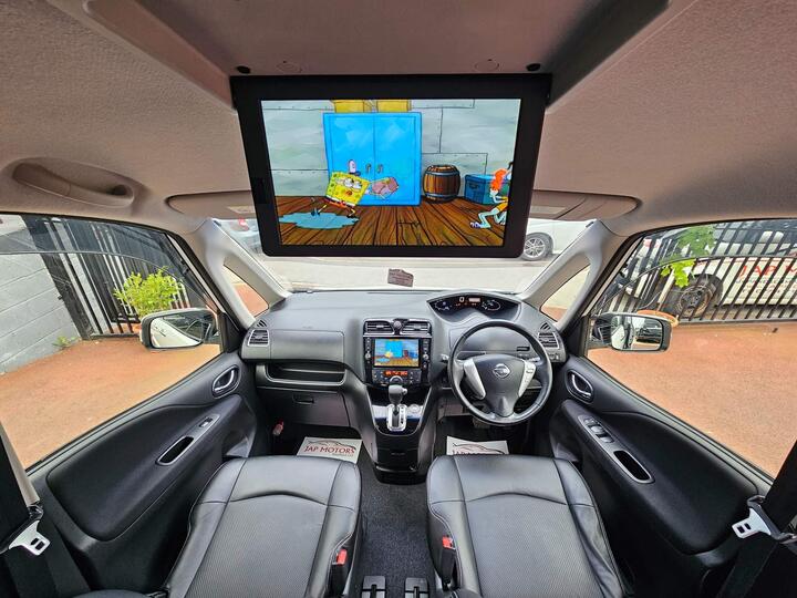 Nissan Serena S HYBRID Nissan Serena S HYBRID