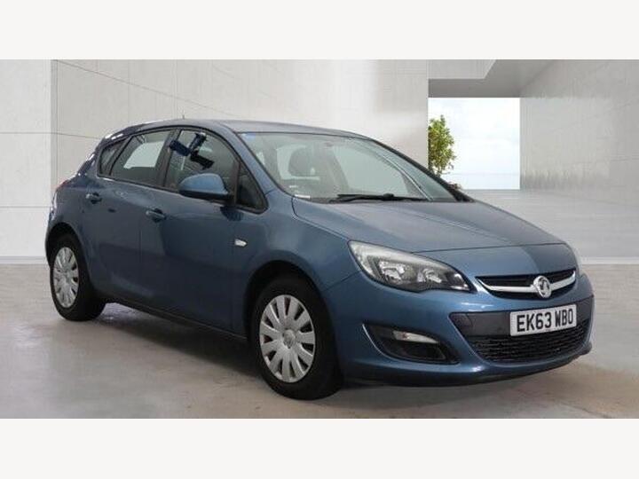 Vauxhall Astra 1.6 16v Exclusiv Auto Euro 5 5dr