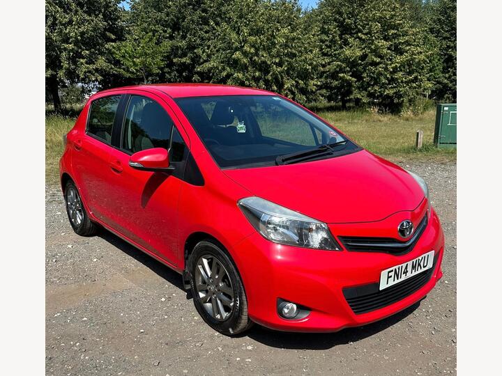 Toyota Yaris 1.33 Dual VVT-i Icon Plus Euro 5 5dr
