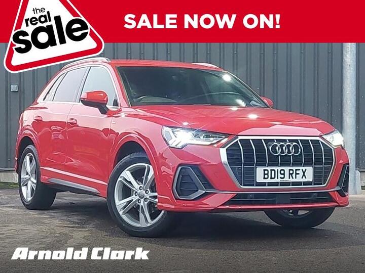 Audi Q3 1.5 TFSI CoD 35 S Line S Tronic Euro 6 (s/s) 5dr