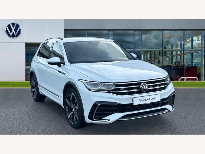 Volkswagen Tiguan 2.0 TDI R-Line DSG Euro 6 (s/s) 5dr
