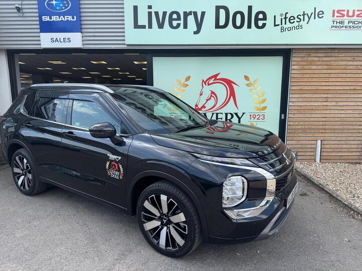 Mitsubishi Outlander 2.4 22.7kWh Diamond CVT 4WD Euro 6 (s/s) 5dr
