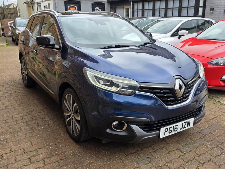 Renault Kadjar 1.5 DCi Signature Nav EDC Euro 6 (s/s) 5dr Renault Kadjar 1.5 DCi Signature Nav EDC Euro 6 (s/s) 5dr