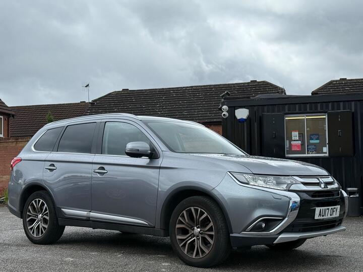 Mitsubishi Outlander 2.2 DI-D 4 Auto 4WD Euro 6 5dr