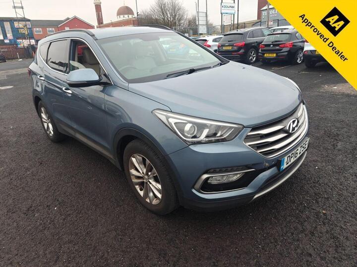 Hyundai SANTA FE 2.2 CRDi Blue Drive Premium 4WD Euro 6 (s/s) 5dr (7 Seat) Hyundai SANTA FE 2.2 CRDi Blue Drive Premium 4WD Euro 6 (s/s) 5dr (7 Seat)