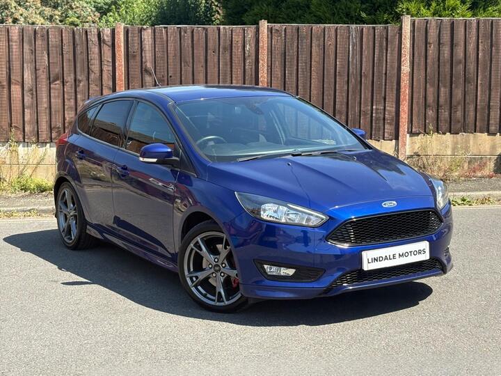Ford Focus 1.5T EcoBoost ST-Line X Euro 6 (s/s) 5dr