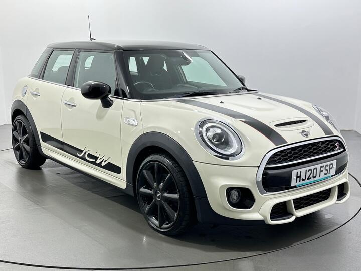 MINI Hatch 2.0 Cooper S Sport Steptronic Euro 6 (s/s) 5dr