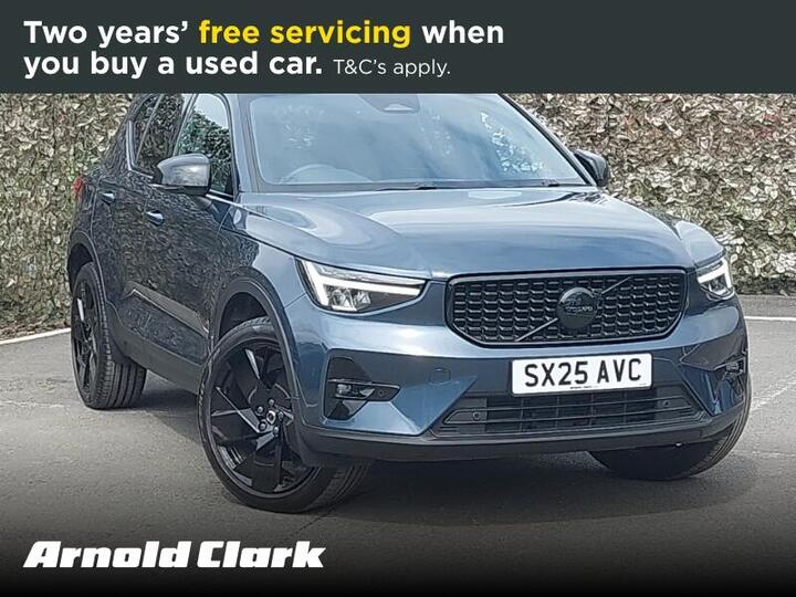 Volvo XC40 2.0 B3 MHEV Plus Black Edition DCT Auto Euro 6 (s/s) 5dr