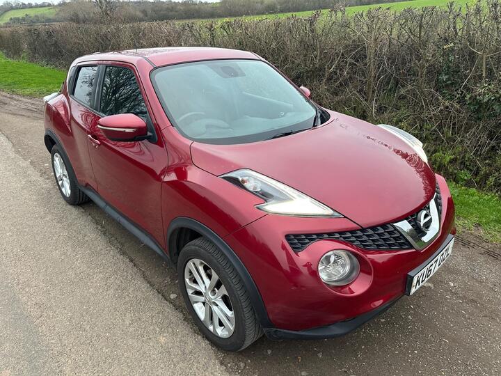 Nissan Juke 1.2 DIG-T N-Connecta Euro 6 (s/s) 5dr