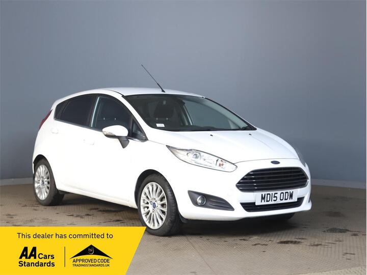 Ford Fiesta 1.0T EcoBoost Titanium Euro 5 (s/s) 5dr