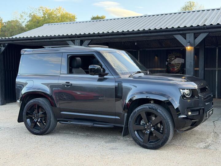 Land Rover Defender 90 3.0 D250 MHEV X-Dynamic SE Auto 4WD Euro 6 (s/s) 3dr