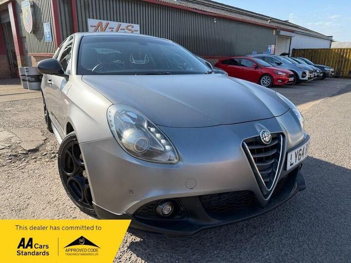 Alfa Romeo Giulietta 1750 TBi Quadrifoglio Verde Launch Ed TCT Euro 6 (s/s) 5dr