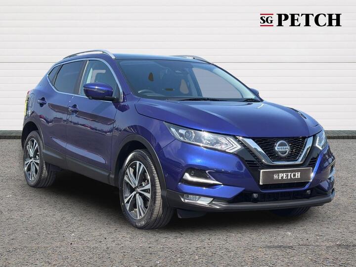 Nissan Qashqai 1.3 DIG-T N-Connecta Euro 6 (s/s) 5dr