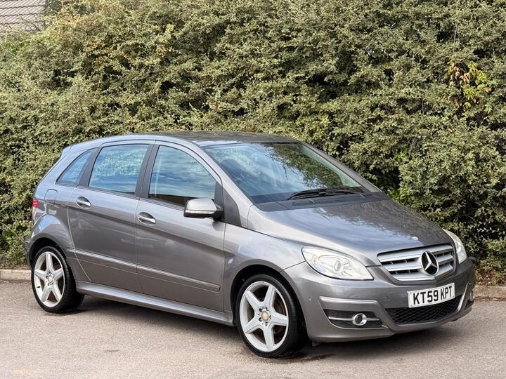 Mercedes-Benz B Class 1.7 B180 Sport CVT 5dr