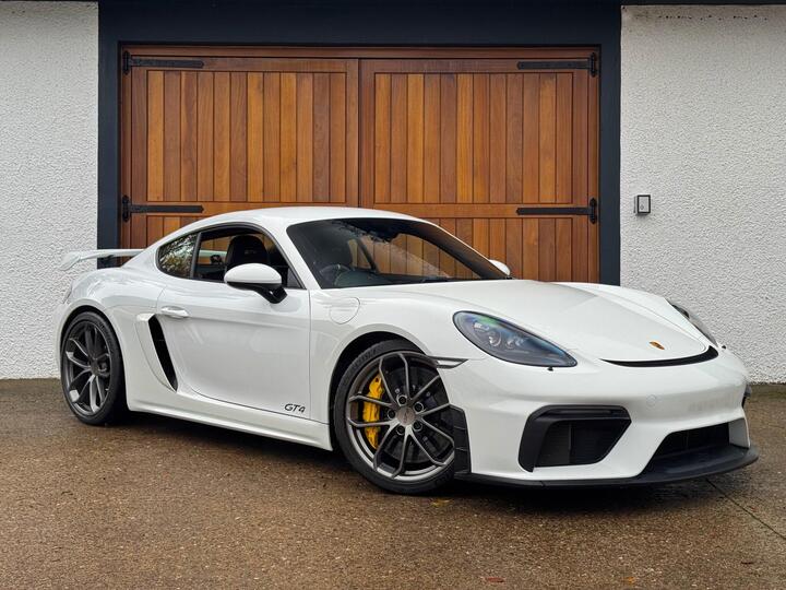 Porsche 718 Cayman 4.0 GT4 Euro 6 (s/s) 2dr Porsche 718 Cayman 4.0 GT4 Euro 6 (s/s) 2dr