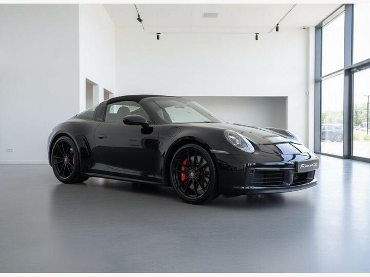 Porsche 911 3.0T 992 4 GTS Targa PDK 4WD Euro 6 (s/s) 2dr