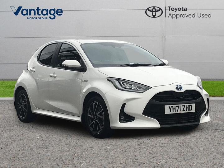 Toyota Yaris 1.5 VVT-h Design E-CVT Euro 6 (s/s) 5dr