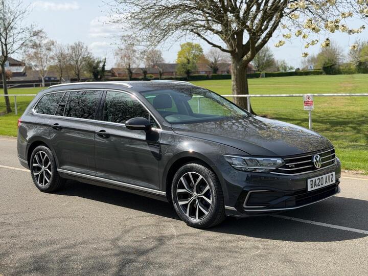 Volkswagen Passat 1.4 TSI 13kWh GTE DSG Euro 6 (s/s) 5dr