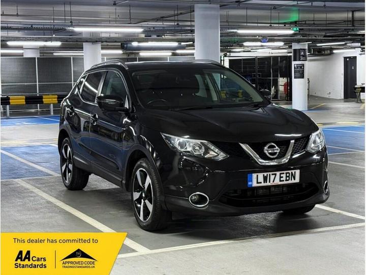 Nissan Qashqai 1.2 DIG-T N-Connecta XTRON 2WD Euro 6 (s/s) 5dr