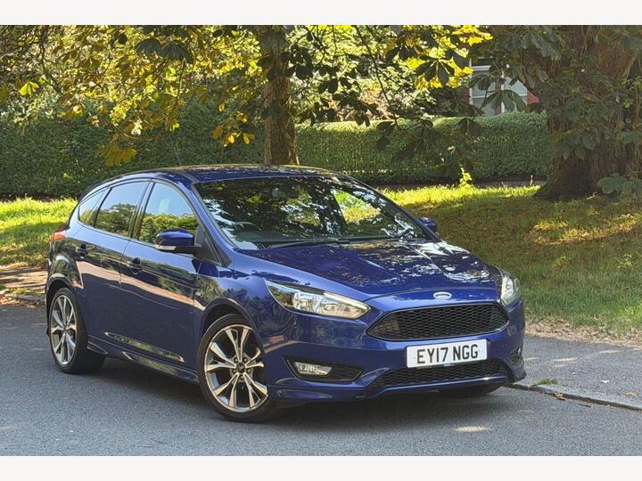 Ford FOCUS 1.0T EcoBoost ST-Line Euro 6 (s/s) 5dr