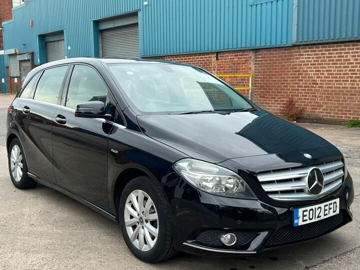 Mercedes-Benz B Class 1.6 B180 BlueEfficiency SE Euro 5 (s/s) 5dr