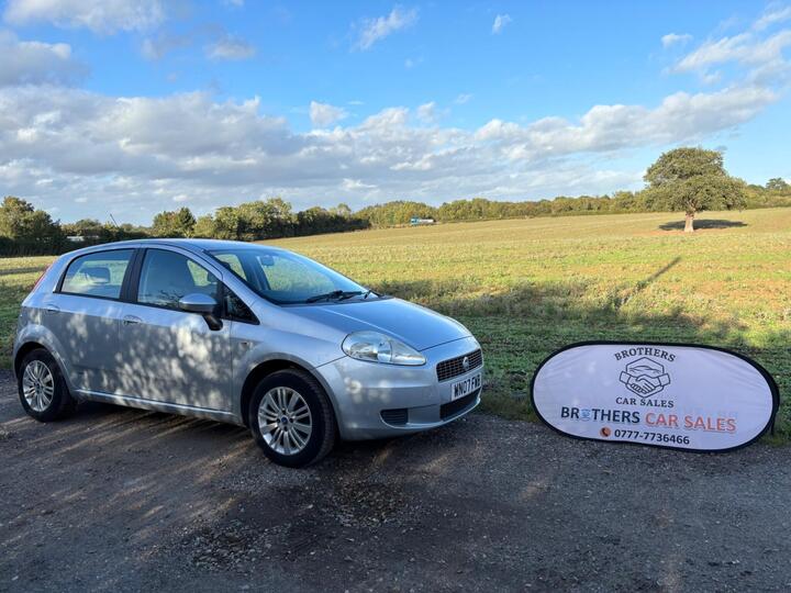 Fiat Grande Punto 1.2 Dynamic 5dr Fiat Grande Punto 1.2 Dynamic 5dr