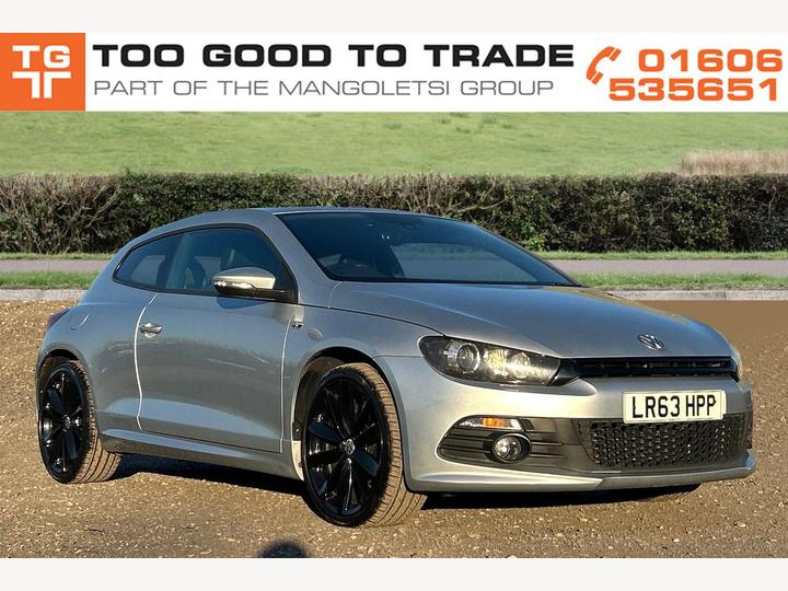 Volkswagen Scirocco 2.0 TDI BlueMotion Tech R-Line Euro 5 (s/s) 3dr (Leather, Nav)