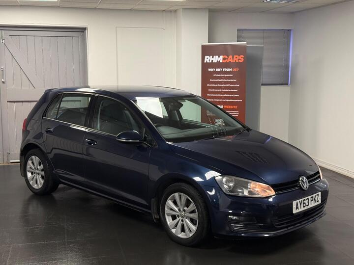Volkswagen Golf 1.6 TDI BlueMotion Tech SE Euro 5 (s/s) 5dr