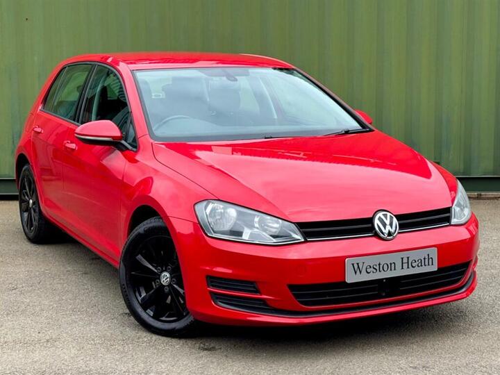 Volkswagen Golf 1.6 TDI BlueMotion Tech SE Euro 5 (s/s) 5dr