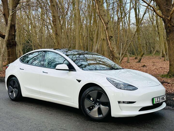 Tesla MODEL 3 (Dual Motor) Long Range Auto 4WDE 4dr