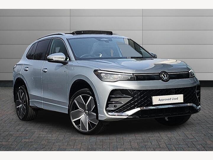 Volkswagen Tiguan 2.0 TDI R-Line DSG Euro 6 (s/s) 5dr