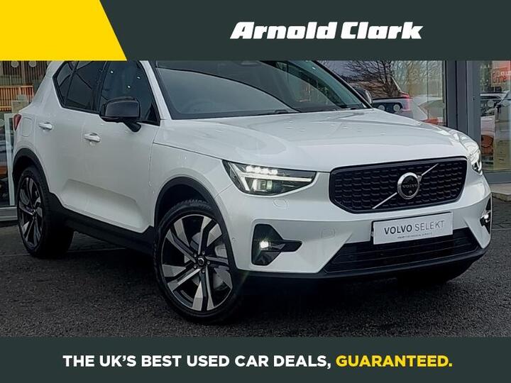 Volvo XC40 2.0 B3 MHEV Ultra Dark DCT Auto Euro 6 (s/s) 5dr