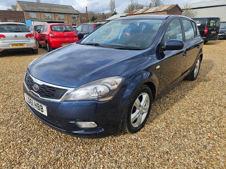 Kia Ceed 1.6 CRDi EcoDynamics 2 Euro 5 (s/s) 5dr