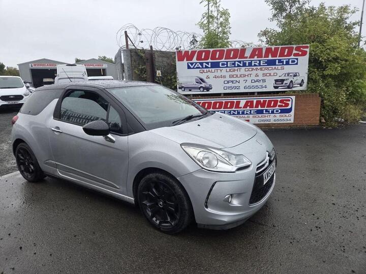 Citroen DS3 1.6 E-HDi Airdream DStyle Plus Euro 5 (s/s) 3dr