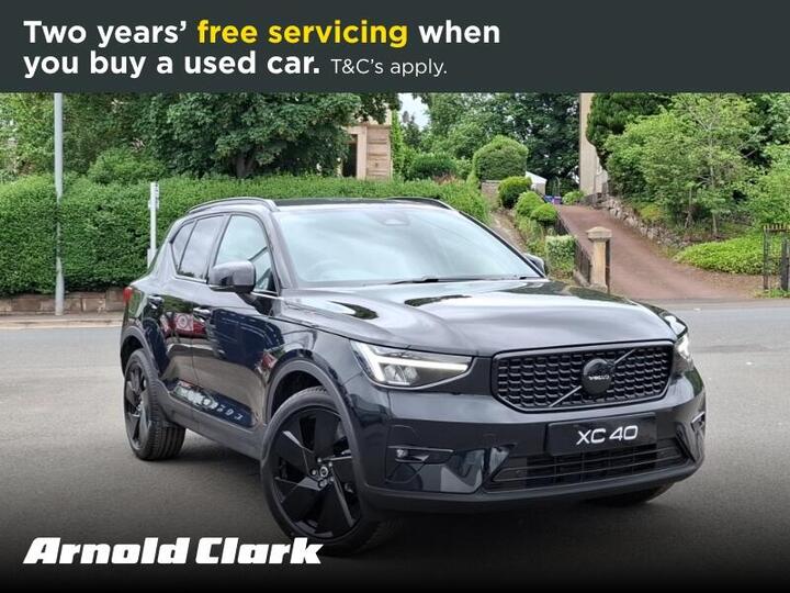 Volvo XC40 2.0 B3 MHEV Plus Black Edition DCT Auto Euro 6 (s/s) 5dr