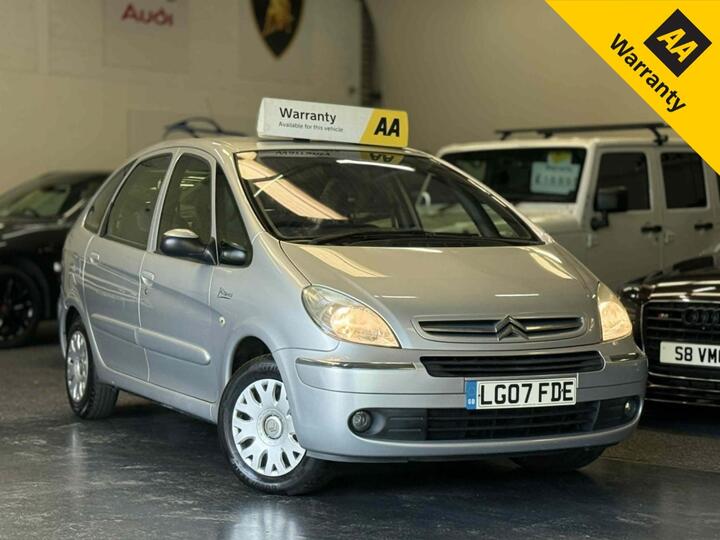 Citroen XSARA PICASSO 2.0i 16V Desire 5dr