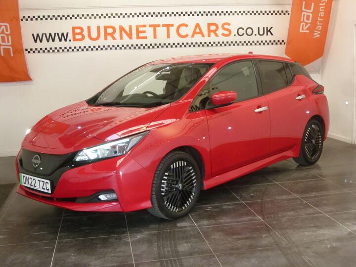 Nissan Leaf 39kWh N-Connecta Auto 5dr