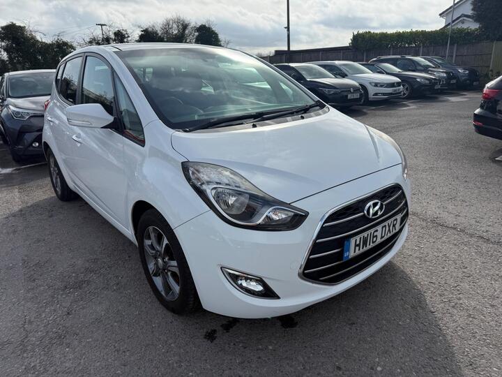 Hyundai Ix20 1.4 Blue Drive Premium Euro 6 (s/s) 5dr Hyundai Ix20 1.4 Blue Drive Premium Euro 6 (s/s) 5dr