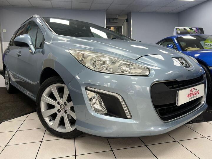 Peugeot 308 SW 1.6 E-HDi Allure Euro 5 (s/s) 5dr Peugeot 308 SW 1.6 E-HDi Allure Euro 5 (s/s) 5dr