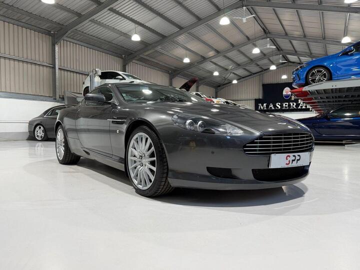 Aston Martin DB9 6.0 V12 T-TronicII Euro 4 2dr