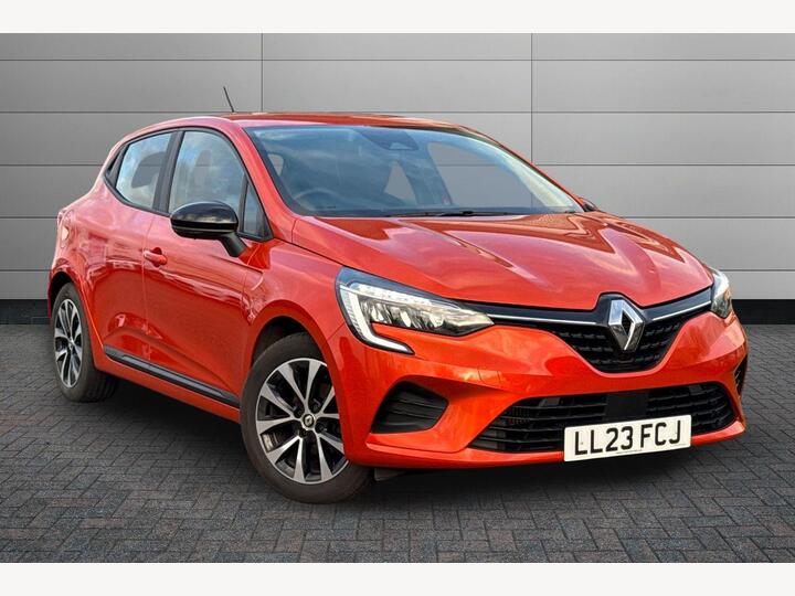 Renault Clio 1.0 TCe Evolution Euro 6 (s/s) 5dr