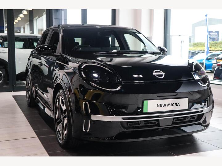 Nissan Micra Standard Range 40kWh Advance Auto 5dr