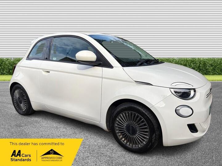 Fiat 500e 42kWh Icon Auto 3dr