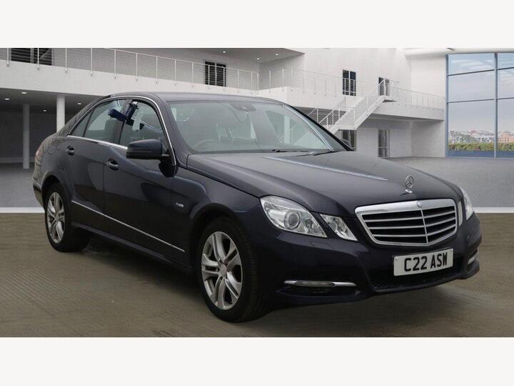 Mercedes-Benz E Class 3.5 E350 CGI V6 BlueEfficiency Avantgarde G-Tronic Euro 5 4dr Mercedes-Benz E Class 3.5 E350 CGI V6 BlueEfficiency Avantgarde G-Tronic Euro 5 4dr