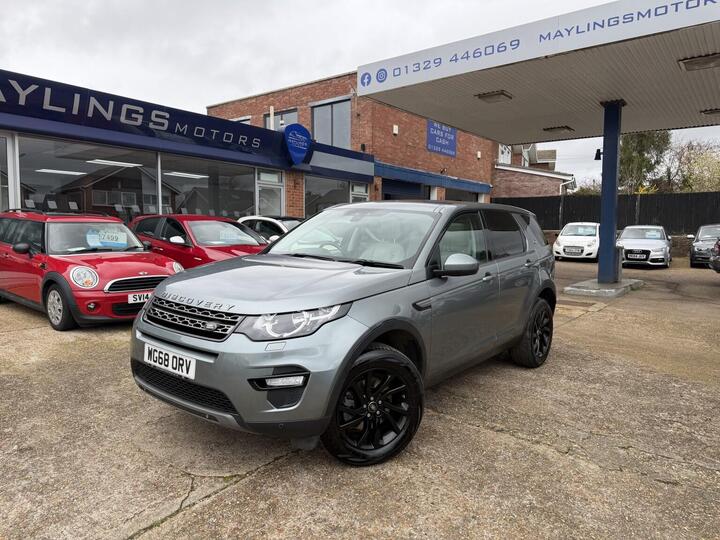Land Rover Discovery Sport 2.0 ED4 SE Tech Euro 6 (s/s) 5dr (5 Seat) Land Rover Discovery Sport 2.0 ED4 SE Tech Euro 6 (s/s) 5dr (5 Seat)
