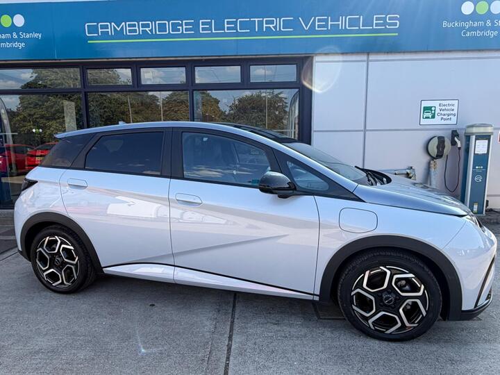 BYD Dolphin 60.48kWh Design Auto 5dr