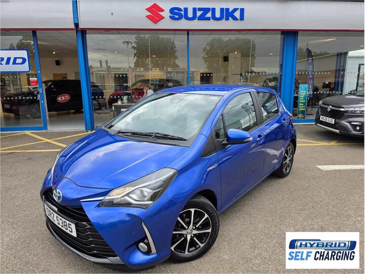 Toyota Yaris 1.5 VVT-h Icon Tech E-CVT Euro 6 (s/s) 5dr
