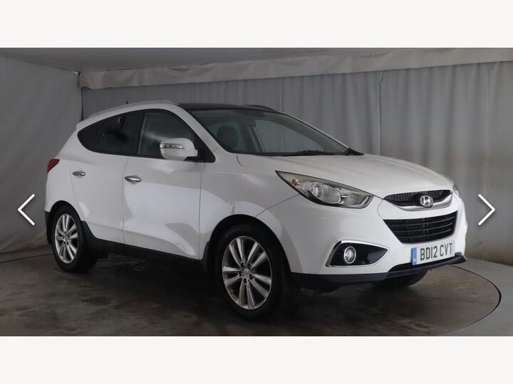 Hyundai Ix35 2.0 CRDi Premium 4WD Euro 5 5dr Hyundai Ix35 2.0 CRDi Premium 4WD Euro 5 5dr