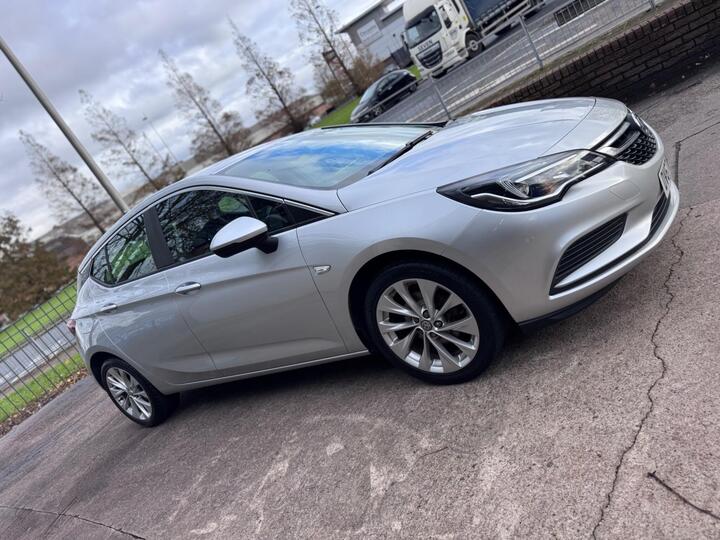 Vauxhall Astra 1.4i Turbo Tech Line Nav Euro 6 5dr